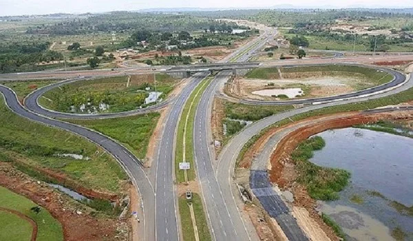 Prestige Parklane Road Connectivity - Access to Devanahalli and Metro